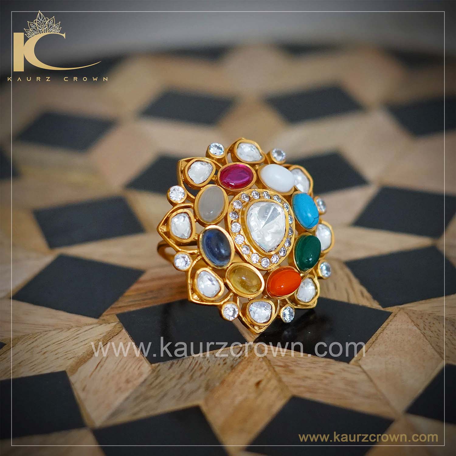 Buy Bold-Edged Square Navaratna Ring- Joyalukkas