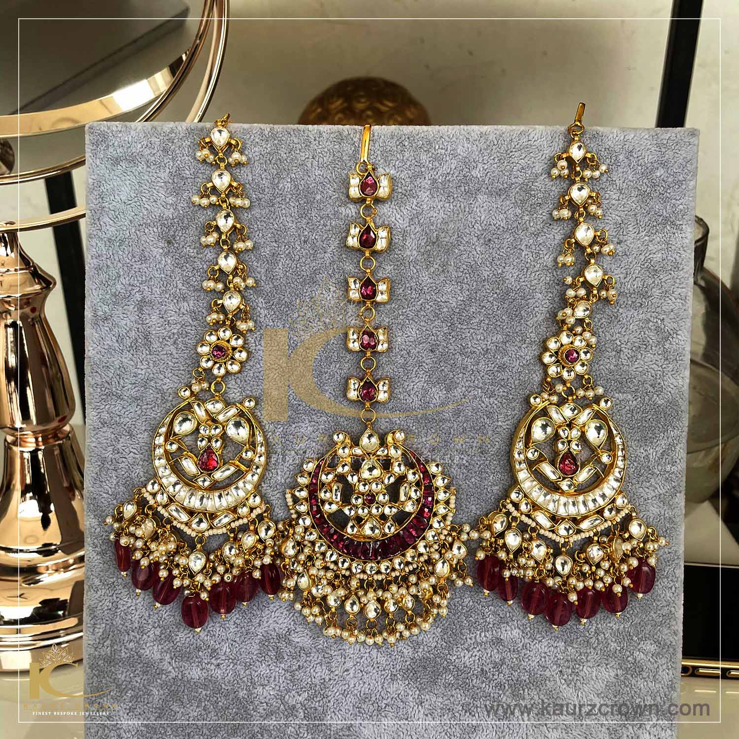 Amazon.com: Aheli Indian Heavy Bridal Jewelry Set Long Choker Necklace  Earrings Maang Tikka Nath Paasa Hath Phool Traditional Faux Kundan Beads  Wedding Wear for Women White: Clothing, Shoes & Jewelry