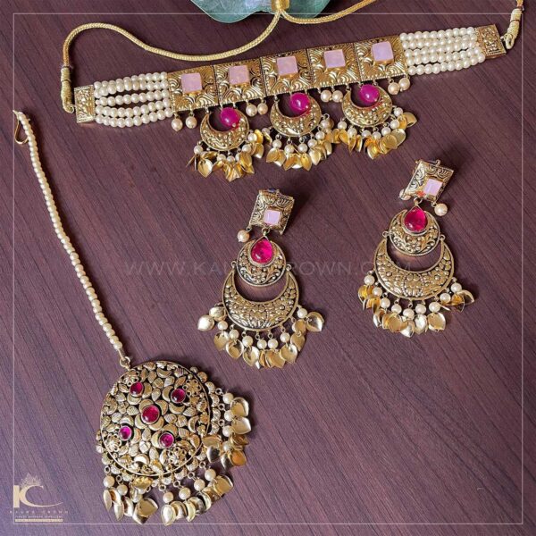 Sunakhi Traditional Antique Gold Polish Choker Set