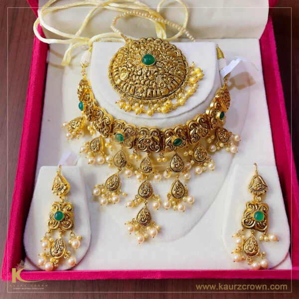 Sabnum Traditional Antique Gold Plated Choker Set