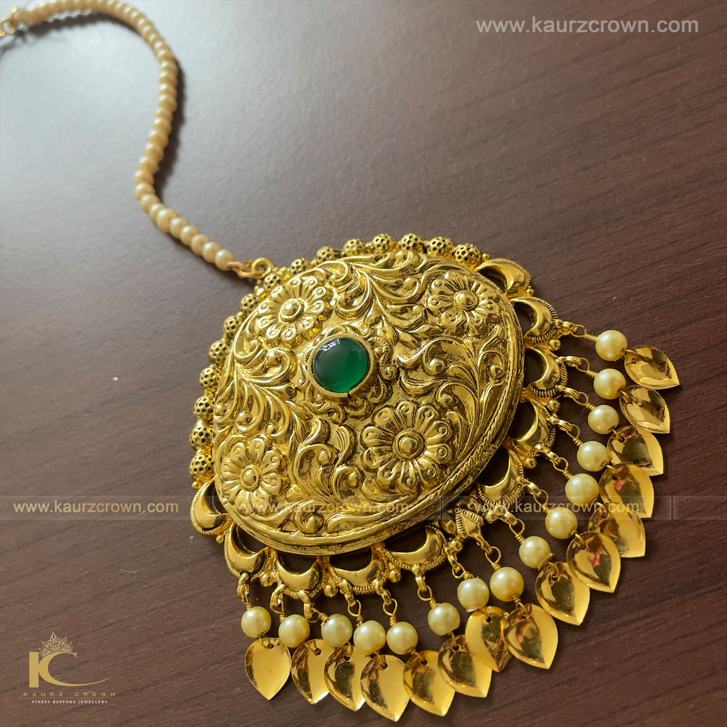 Nazmin Traditional Antique Gold Plated Pipal Patti Tikka , Tikka , Nazmin , Gold jewellery ,Punjabi Jewellery