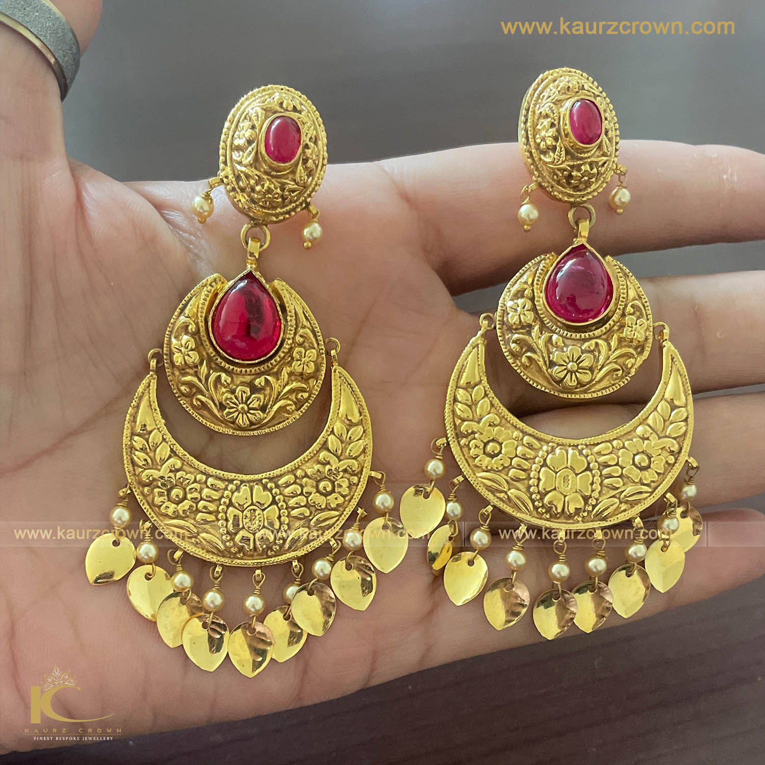 Zaara Traditional Antique Gold Plated Earrings Tikka Set , Tikka , Earrings , Zaara , Gold Jewellery , Punjabi Jewellery