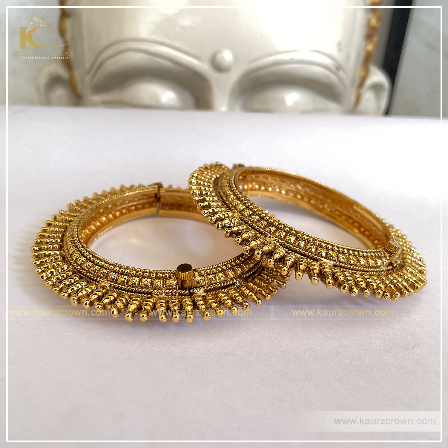 Aftaab Traditional Antique Gold Plated Bangles