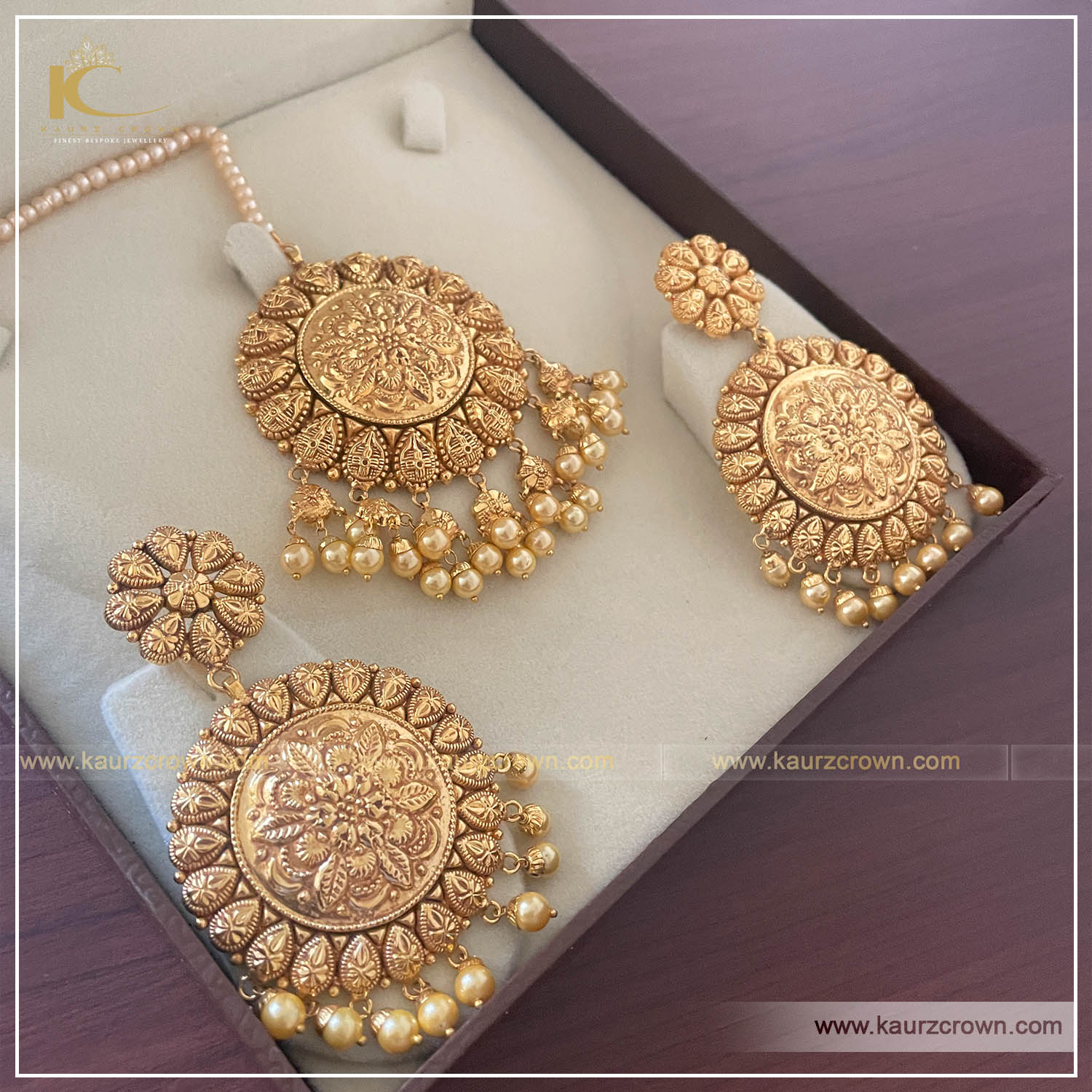 Dilbara Traditional Antique Gold Plated Earrings Tikka Set , dilbara , gold plated , earrings , tikka , set , kaurz crown , jewellery