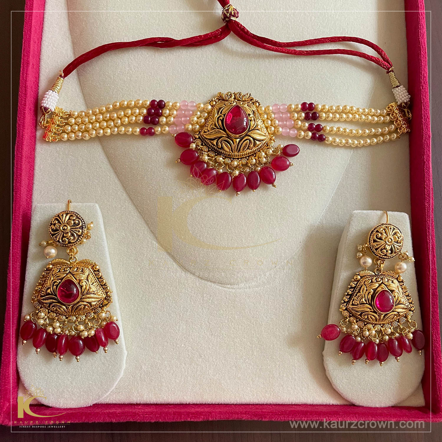 Jagiro Traditional Antique Gold Plated Choker Set , choker Set , gold plated , jagiro , traditional , kaurz crown , jewellery , punjabi jewellery