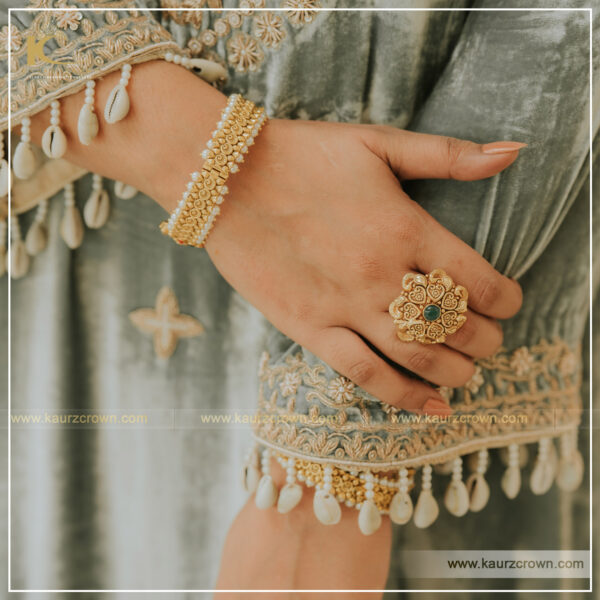 22k Antique Gold 3-Ring Chain Set | Raj Jewels