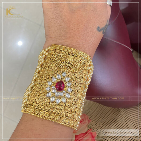 Noorani Traditional Antique Gold Plated Baahi (Bracelet) , Kaurz crown , punjabi jewellery , gold plated , online shop , jewellery store