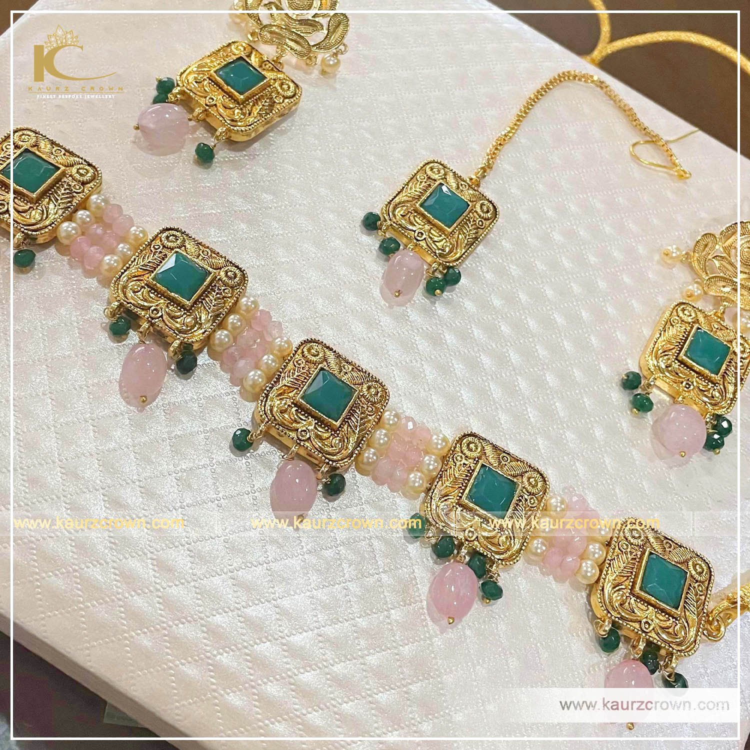 Rozmin Traditional Antique Gold Plated Choker Set (Pink) , Kaurz crown , online store , gold plated , jewellery sotre , choker set