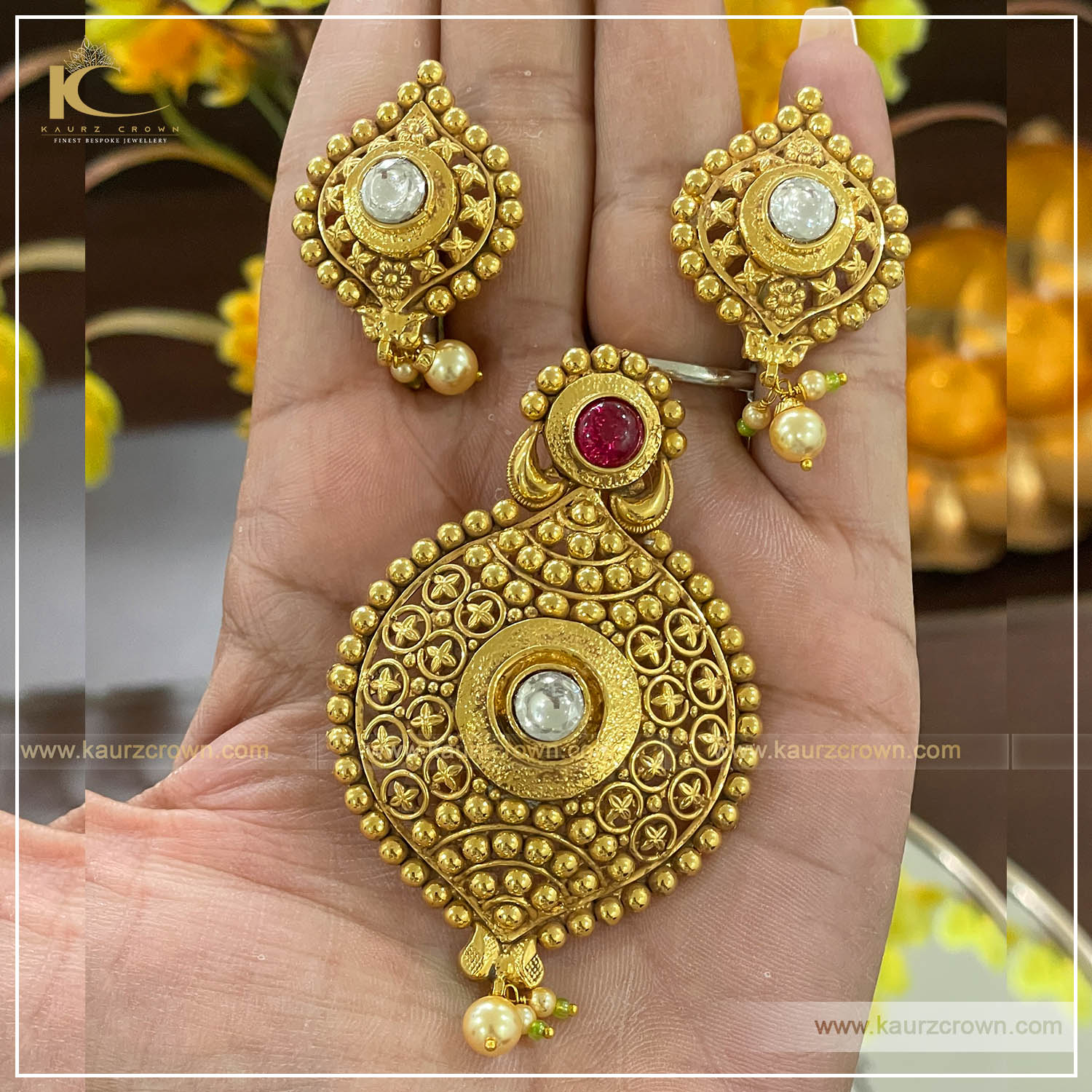 Niharika Gold Plated Pendant Necklace Set , kaurz crown , punjabi jewwellery , online jewellery store