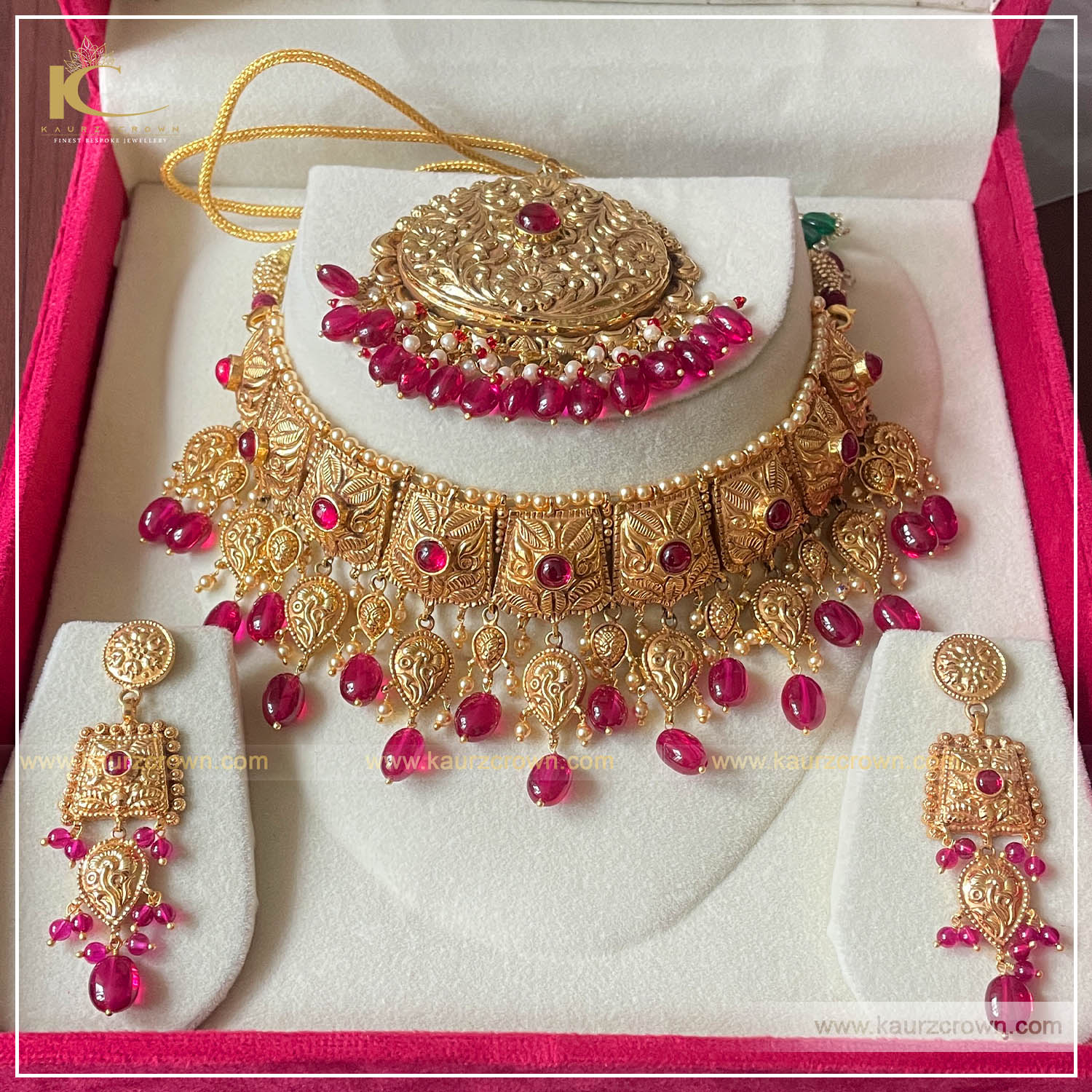 Samreen Traditional Antique Gold Plated Ruby Necklace Set , Kaurz Crown , Punjabi Jewellery ,online jewellery store , Tikka , samreen , Gold Plated , Necklace Set
