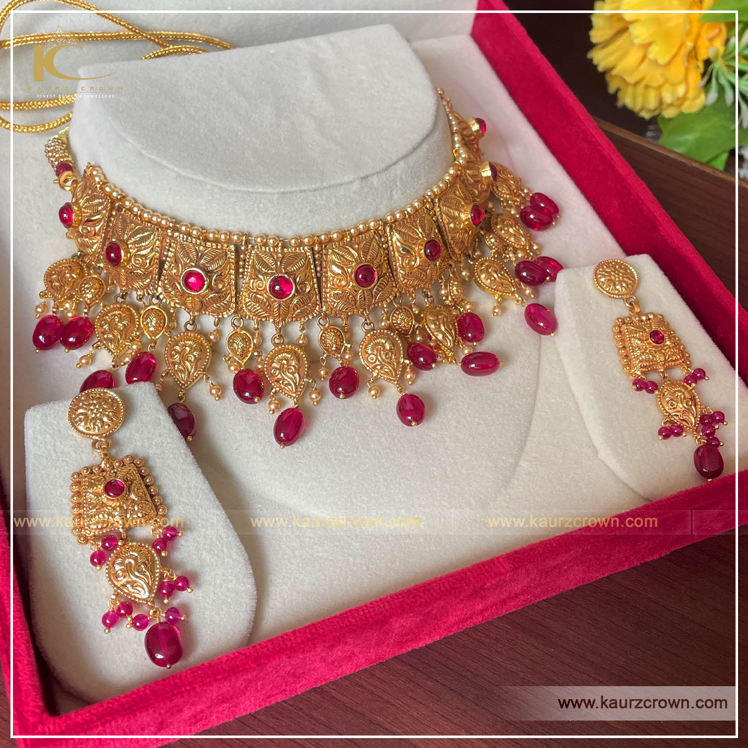 Samreen Traditional Antique Gold Plated Ruby Necklace Set , Kaurz Crown , Punjabi Jewellery ,online jewellery store , Tikka , samreen , Gold Plated , Necklace Set