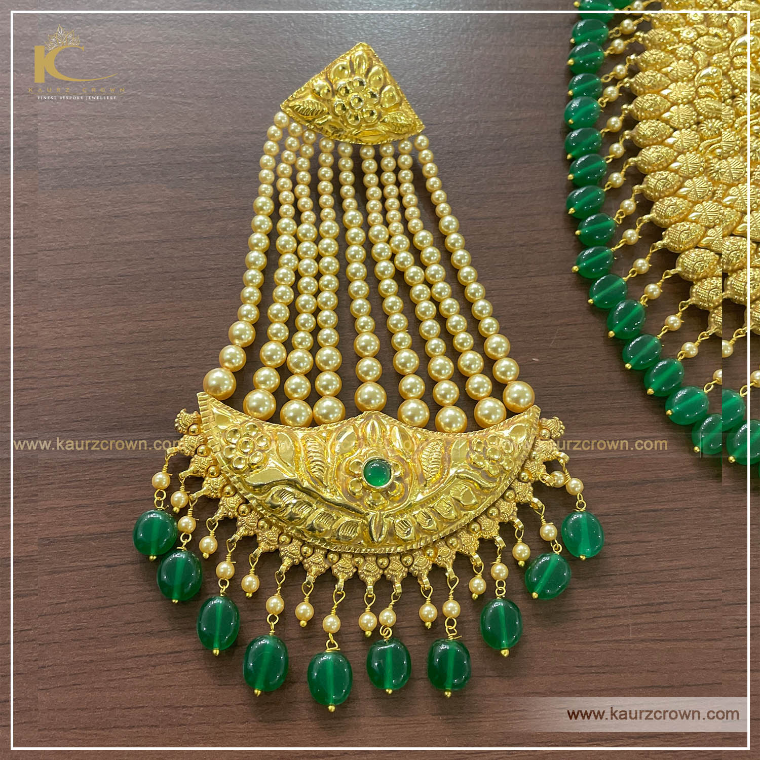 Fiza , Gold plated , necklace set , kaurz crown , punjbai jewellery store , online store , passa , tikka , earrings , green stone