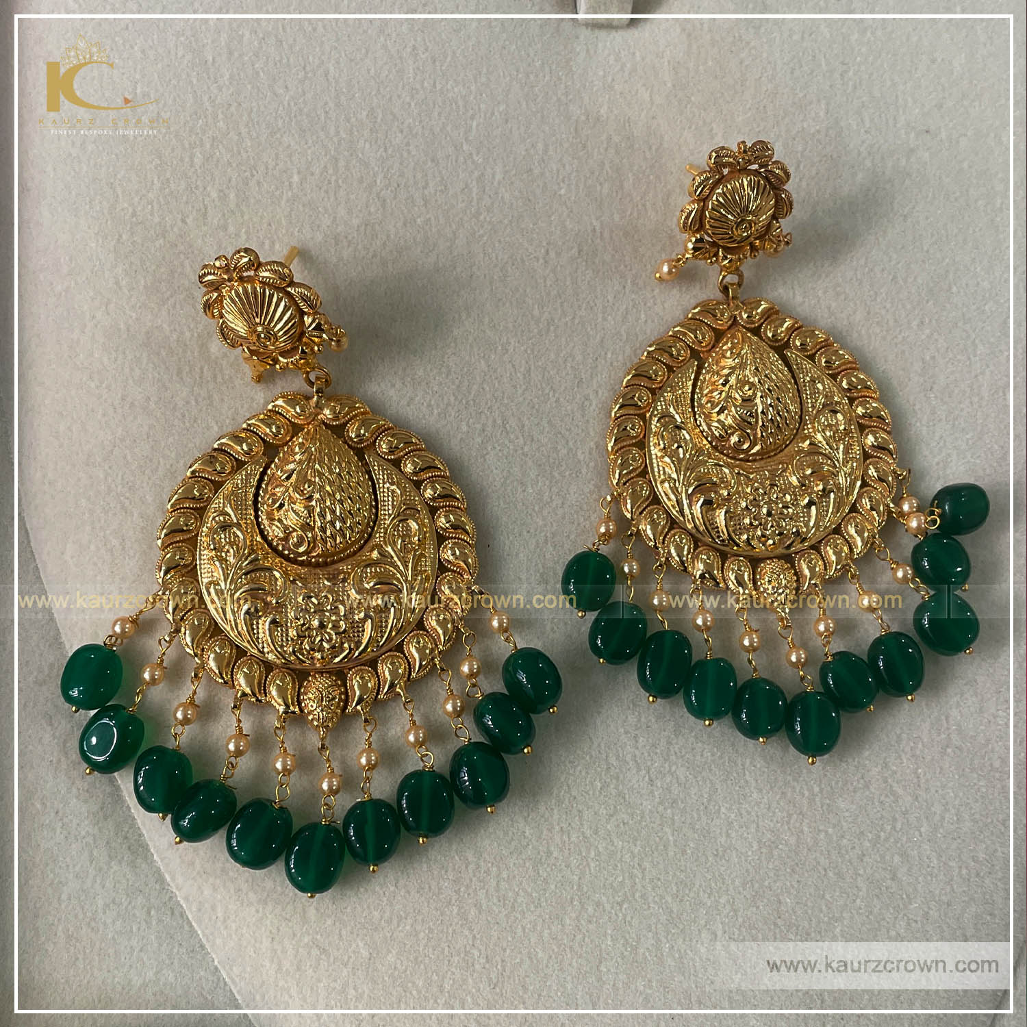 Fiza , Gold plated , necklace set , kaurz crown , punjbai jewellery store , online store , passa , tikka , earrings , green stone , gold plated Earrings