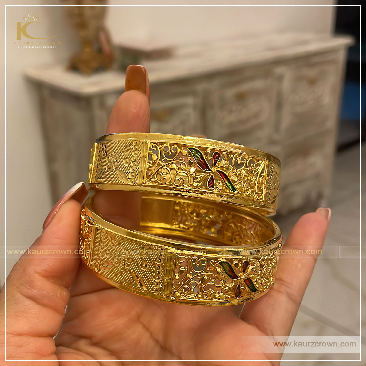 Nayab Traditional Gold Plated Bangles , kaur crown , punjabi jewellery , gold plated, bnagles , nayab bangles