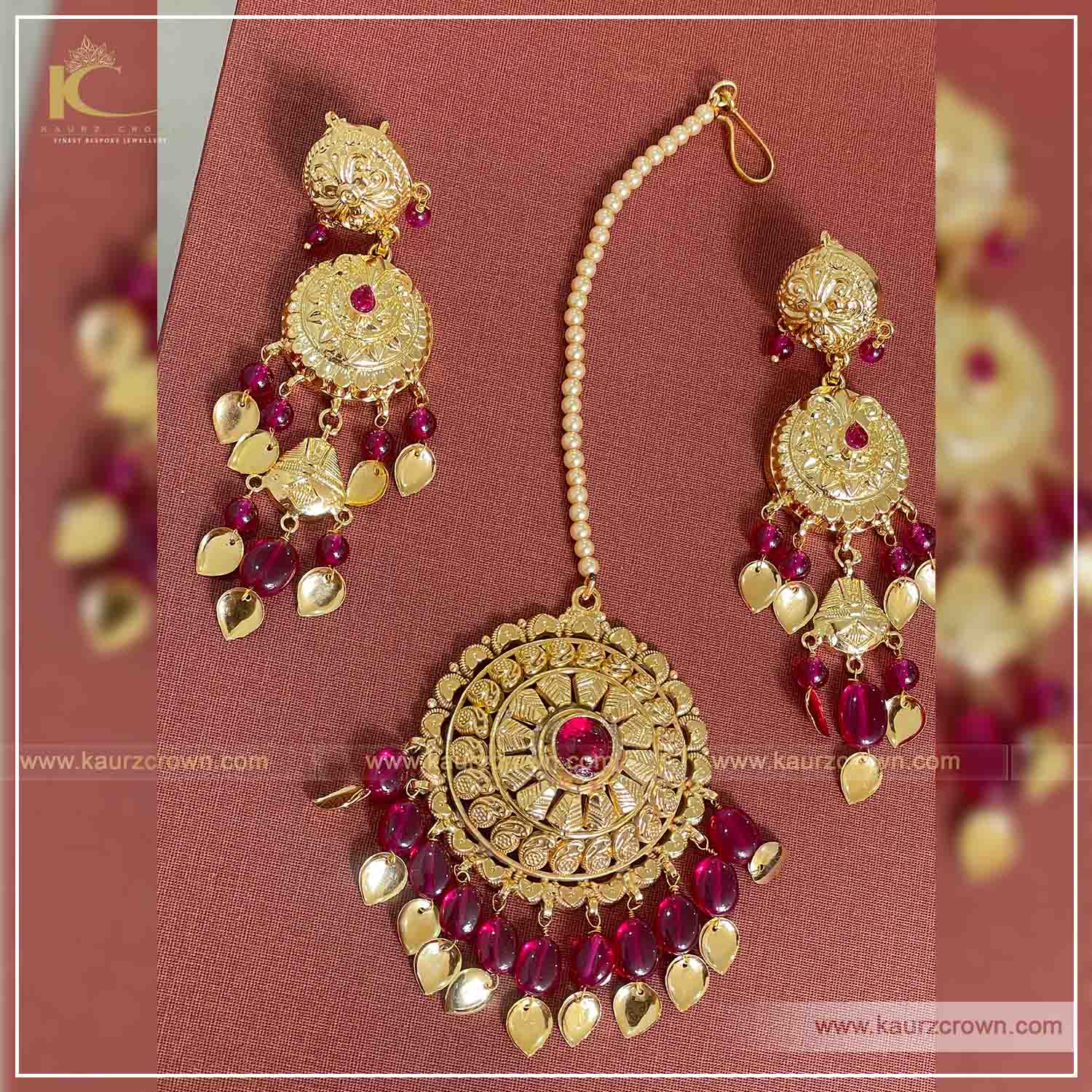 Suhag Traditional Antique Gold Plated Earrings Tikka Set , Kaurz crown , online jewellery store , suhag earrings tikka set kaurz crown jewellery Suhag Tikka set