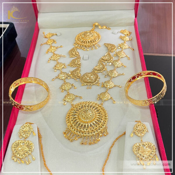 Tehzee Traditional Antique Gold Plated Rani Haar , Tehzee rani haar , gold plated rani haar , traditional choker set , tehzee bangles ,