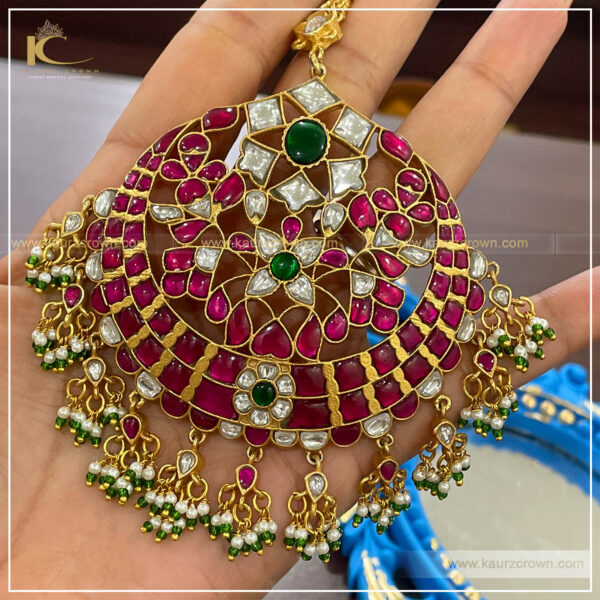 Amreen Kundan Tikka , kaurz crown jewellery , online jewellery store , amreen tikka