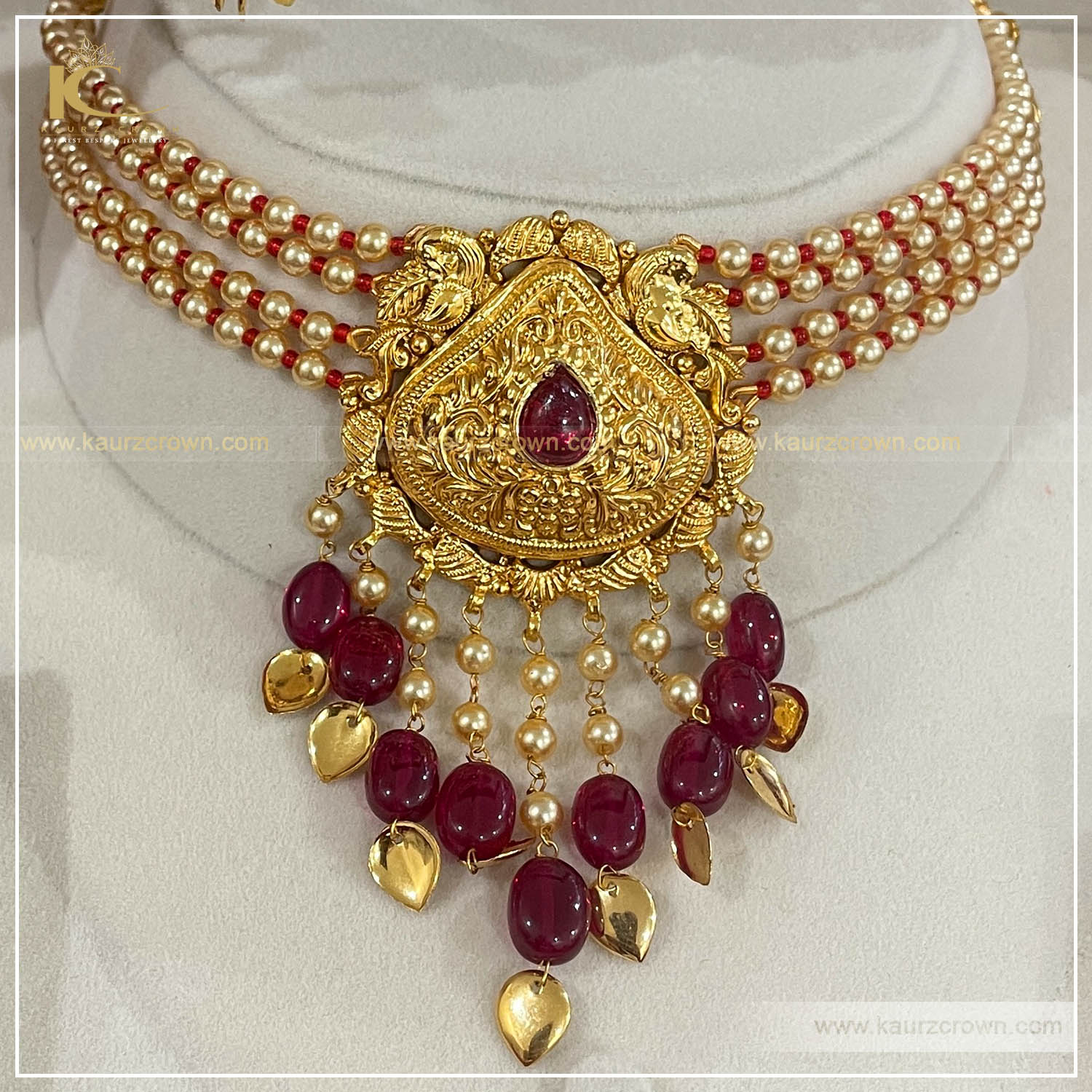 Hania Traditional Antique Gold Plated Choker Set, kaurz crown jewellery , hania choker set , gold plated choker set , gold plated jewellery , online jewellery store , traditional jewellery shop