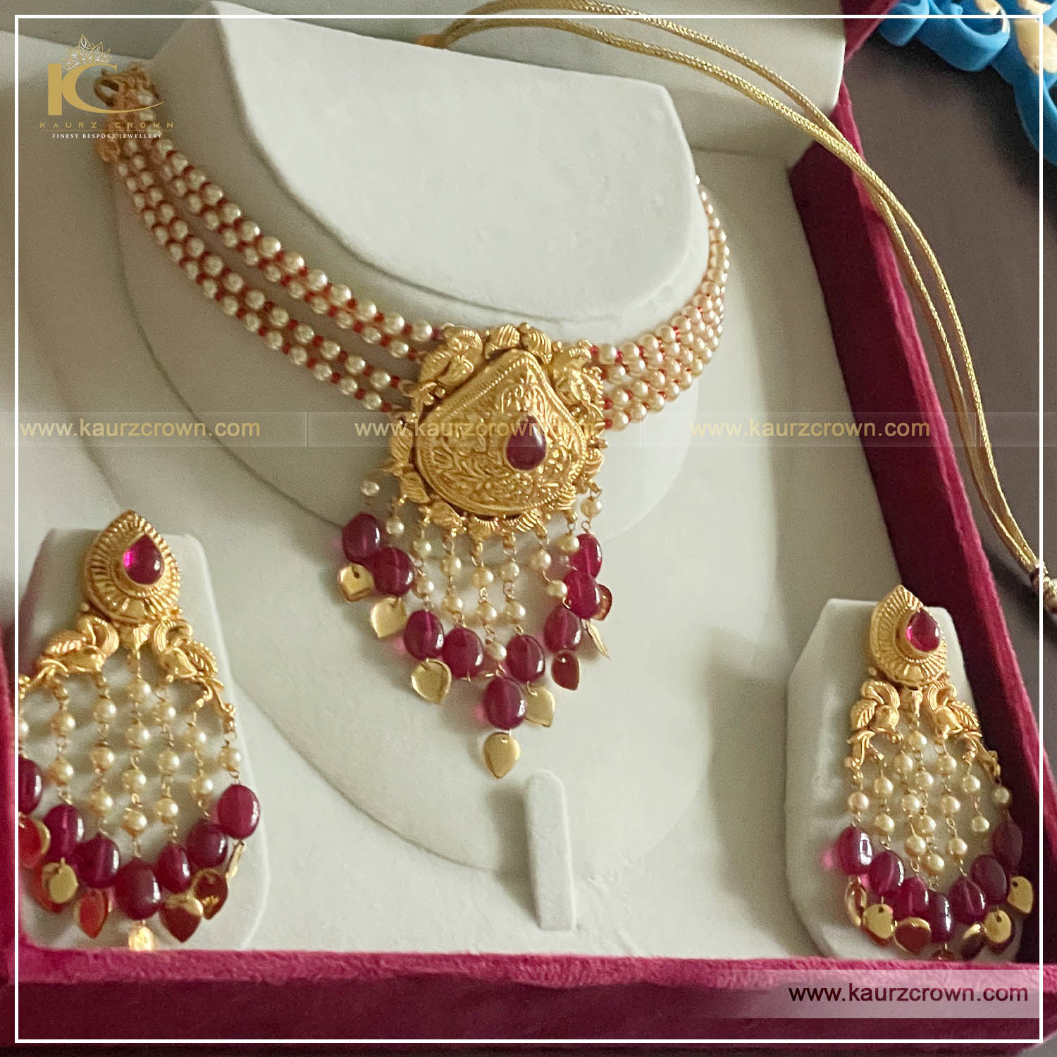 Hania Traditional Antique Gold Plated Choker Set, kaurz crown jewellery , hania choker set , gold plated choker set , gold plated jewellery , online jewellery store , traditional jewellery shop