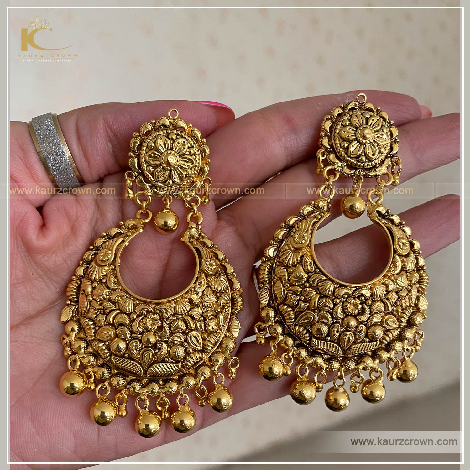 Sonam Traditional Antique Gold Plated Earring , kaurz crown jewellery , gold plated jewellery , gold plated earrings , ruby color , traditional jewellery , online shop