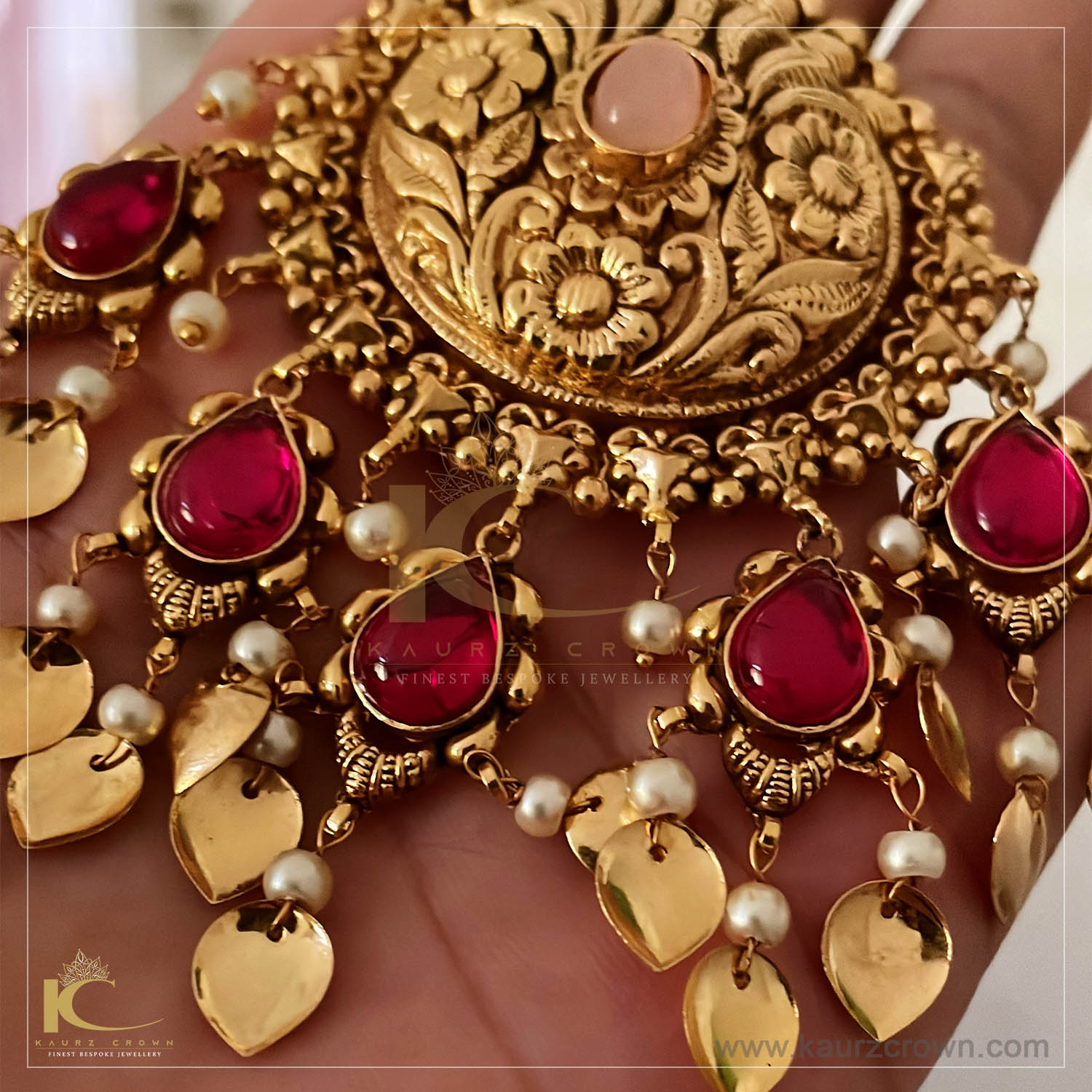 Veerzaara Traditional Antique Gold Polished Necklace Set (Ruby) , kaurz crown , jewellery store , gold plated choker set , traditional jewellery