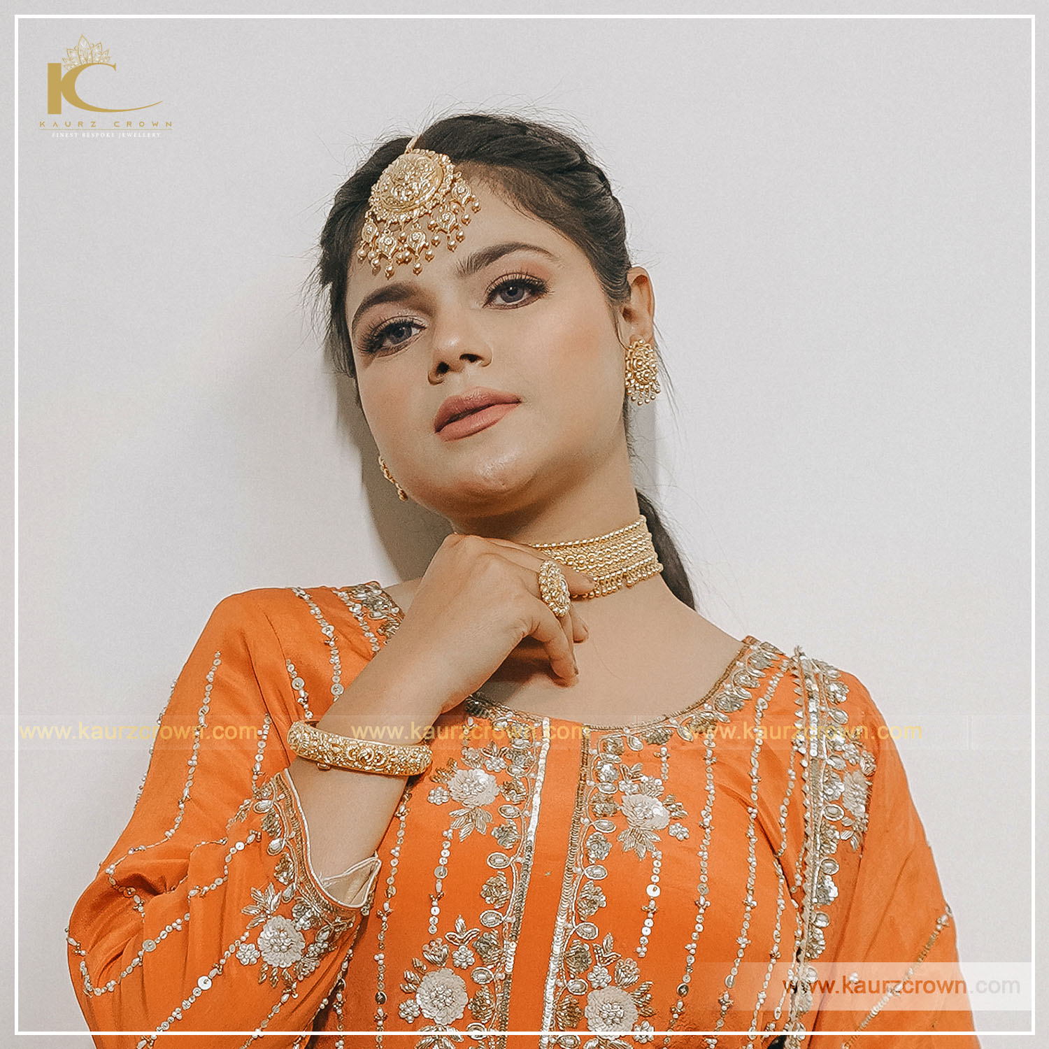 Aarzoo Traditional Antique Gold Plated Choker Set , kaurz crown jewellery , punjabi jewellery , online store , choker set , earrings , gold plated jewellery