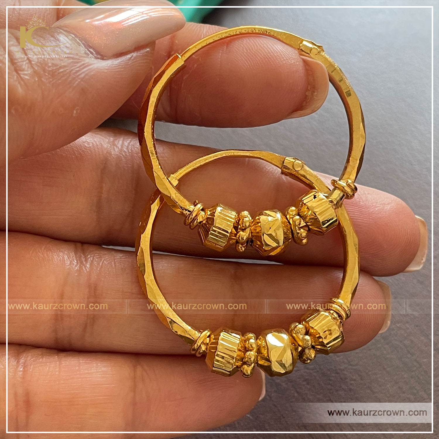Gold round earring sales design for female
