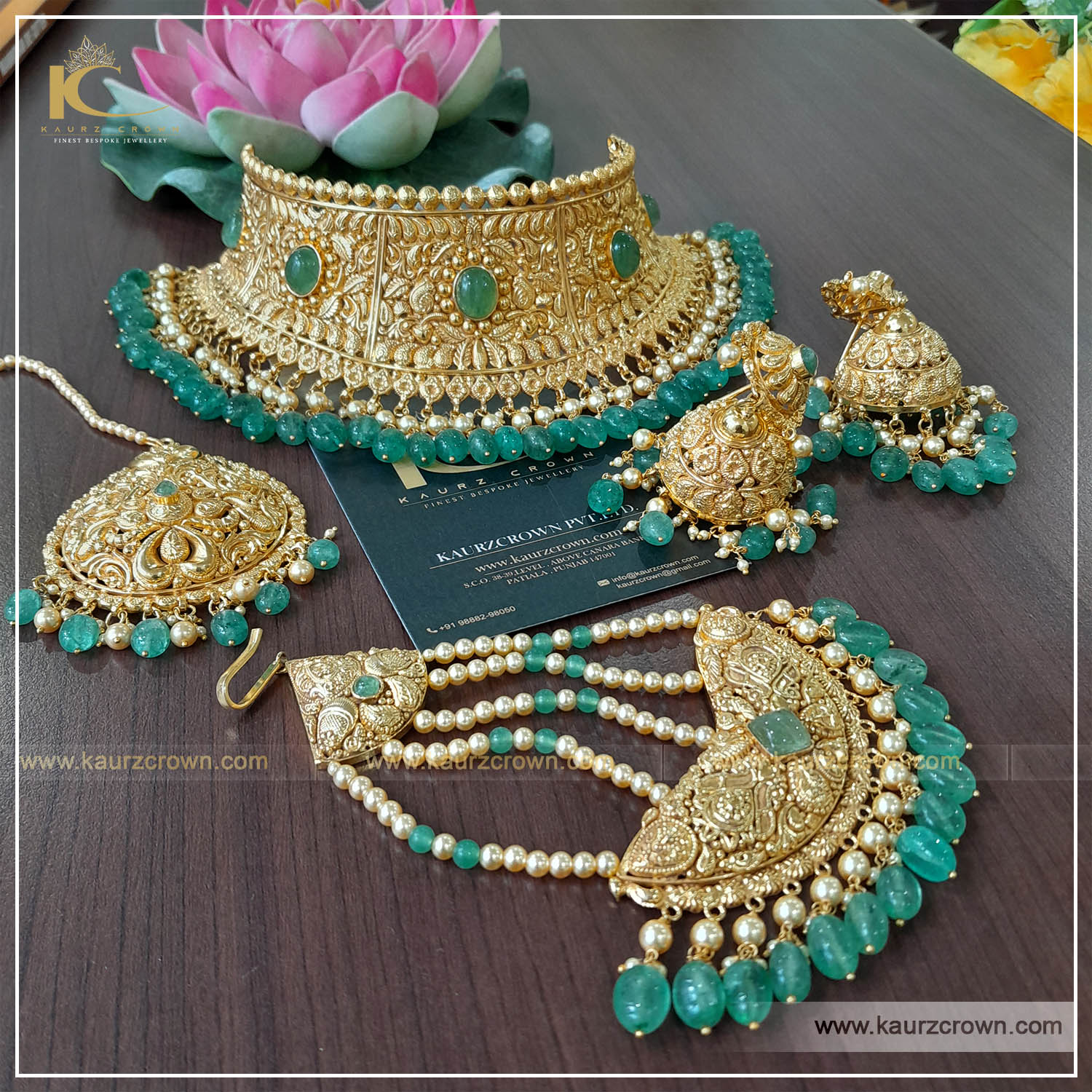 Sobia Traditional Antique Gold Plated Choker Set , kaurz crown jewellery , online jewellery store , gold plated jerellery