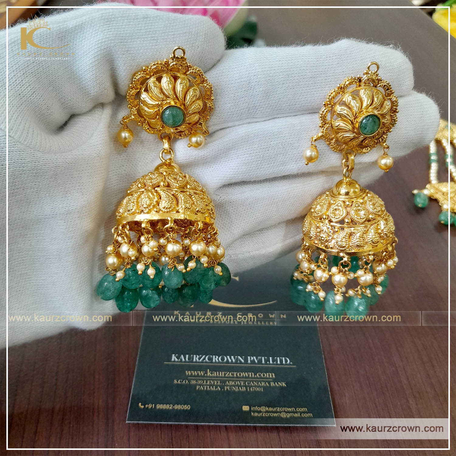 Sobia Traditional Antique Gold Plated Choker Set , kaurz crown jewellery , online jewellery store , gold plated jerellery